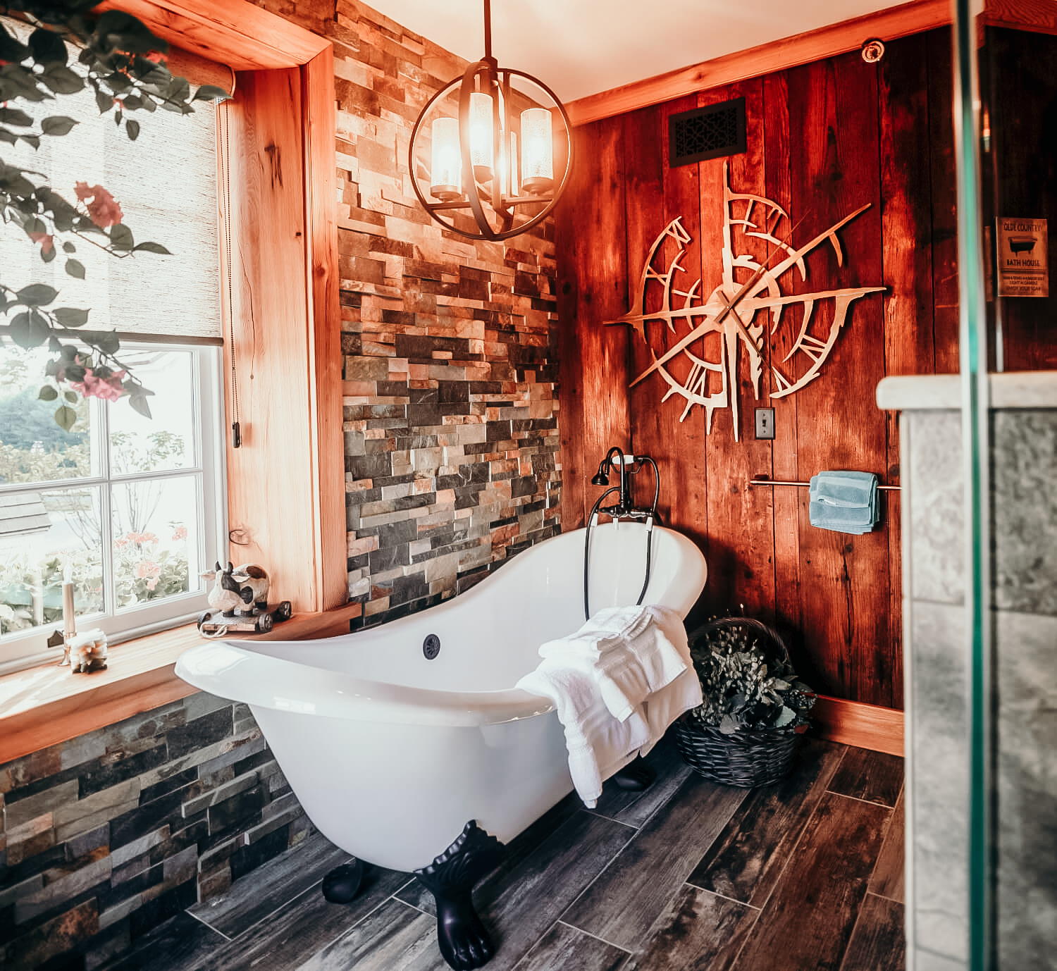 The Liberty Spring House at the Star Barn Village - Bathroom