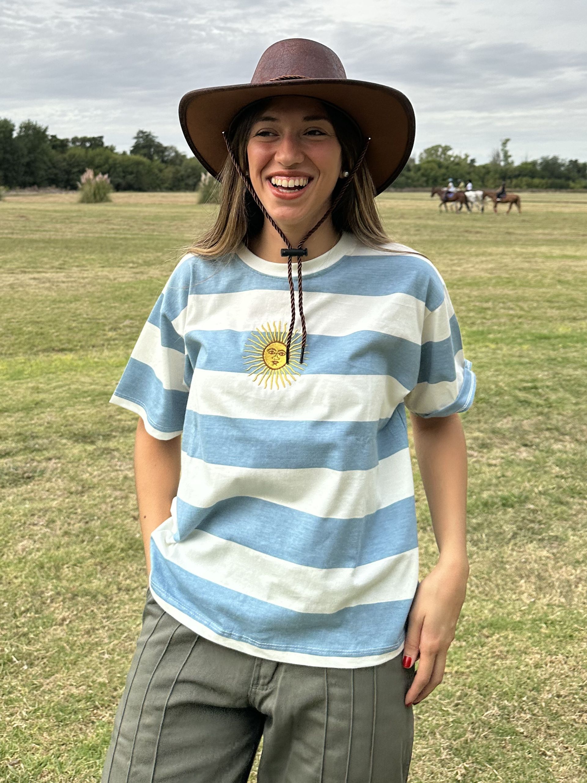 REMERA SOL DE MAYO
