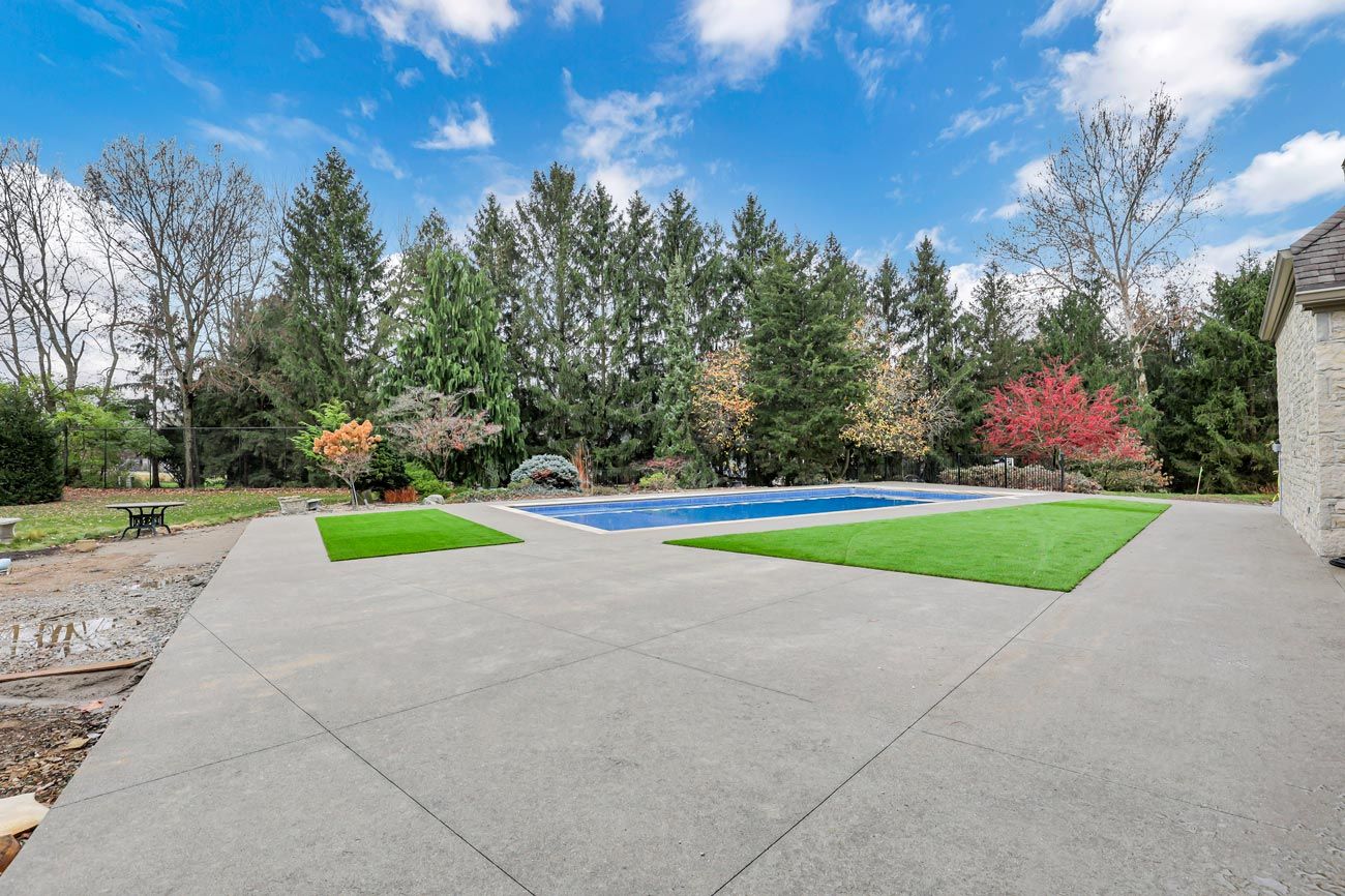 Swimming Pool Services in Dublin, OH