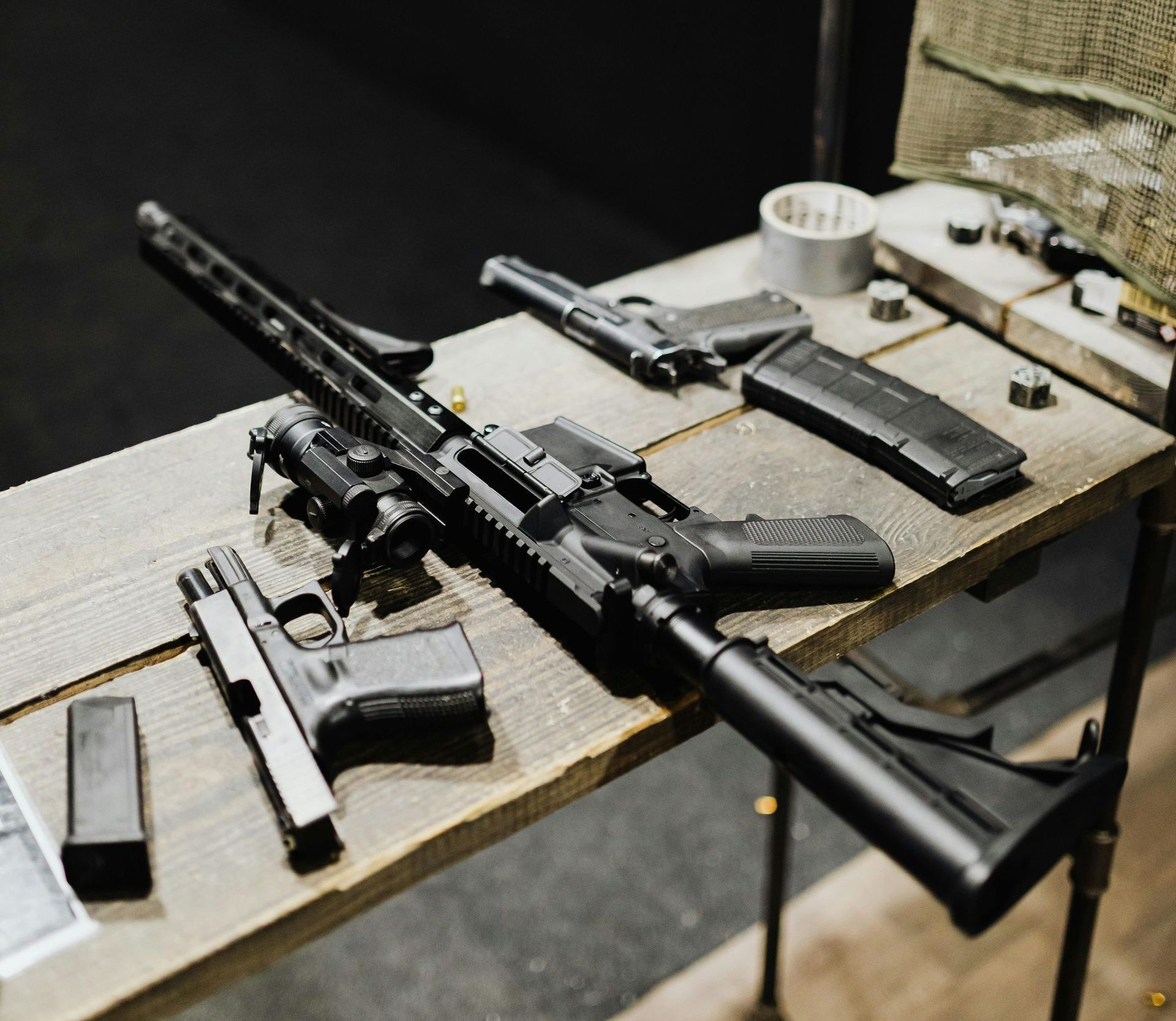 Gun