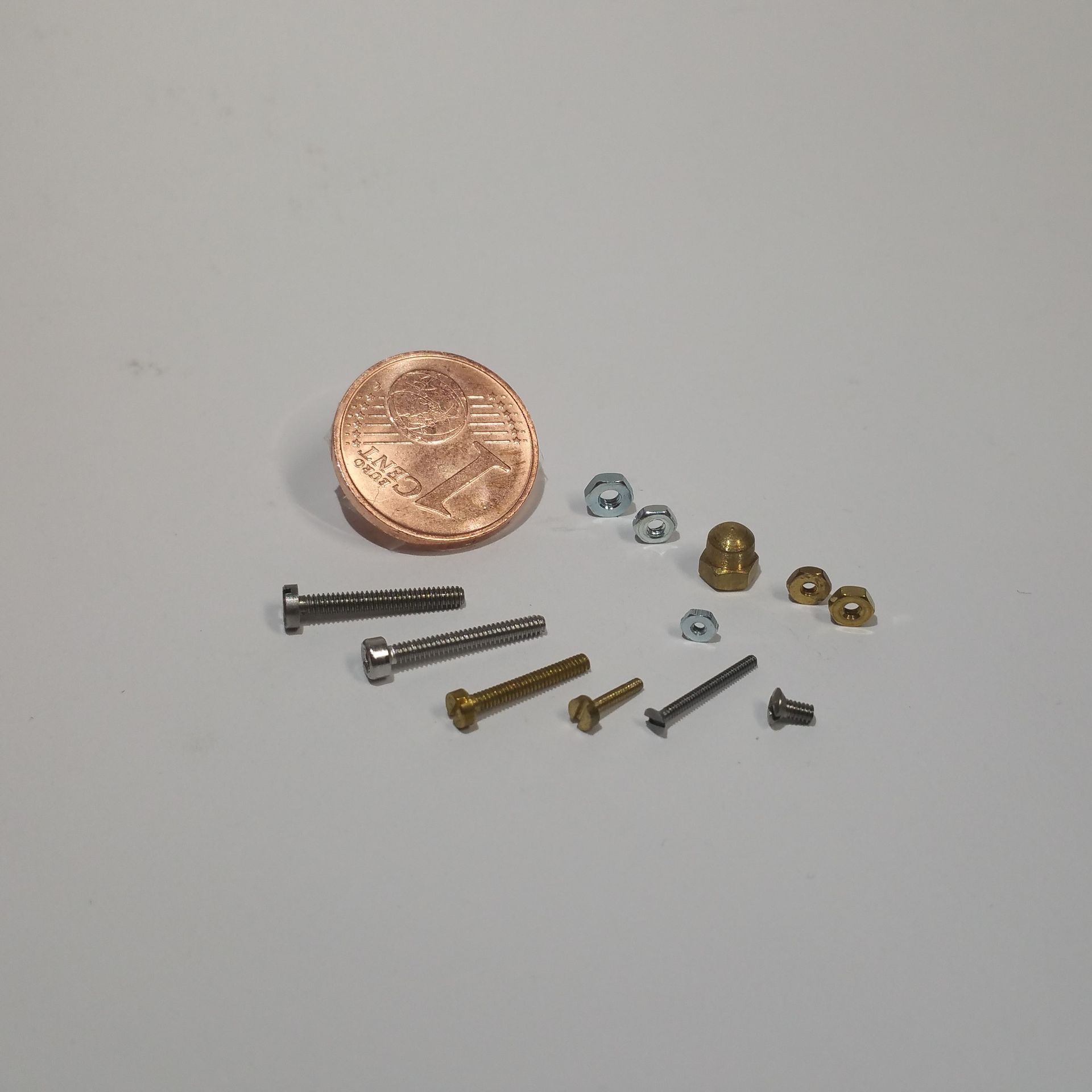 Mikroschrauben, Schrauben für Modellbau