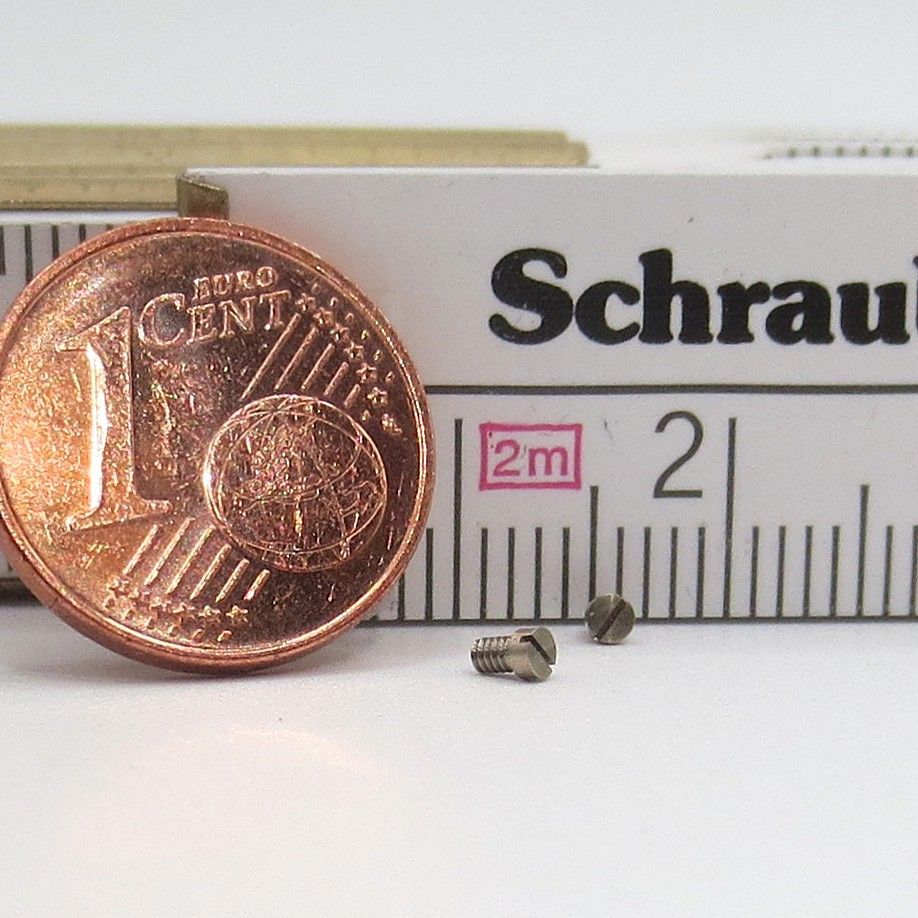 Zylinderkopfschraube mit Schlitz 
