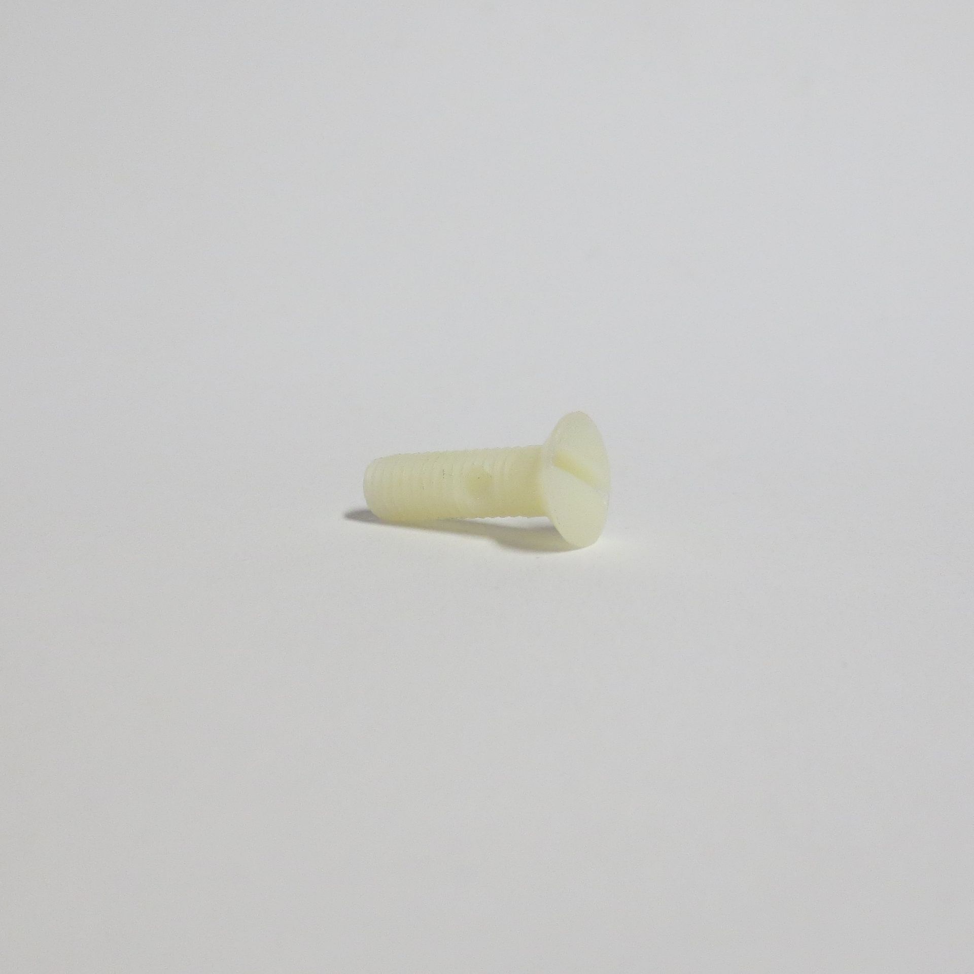 DIN 964 Poly Linsensenkkopfschraube mit Schlitz
M 6