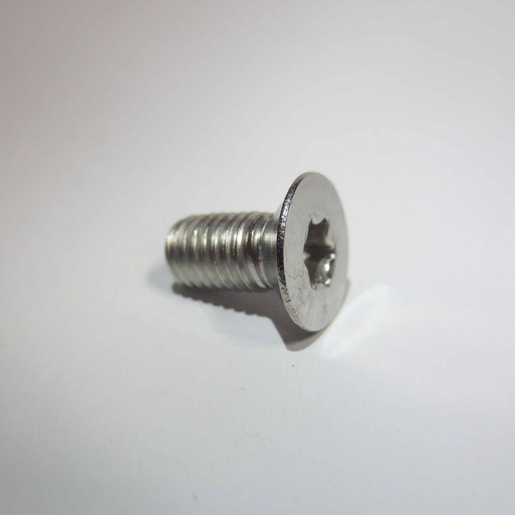 DIN 965: Senkkopfschraube mit 