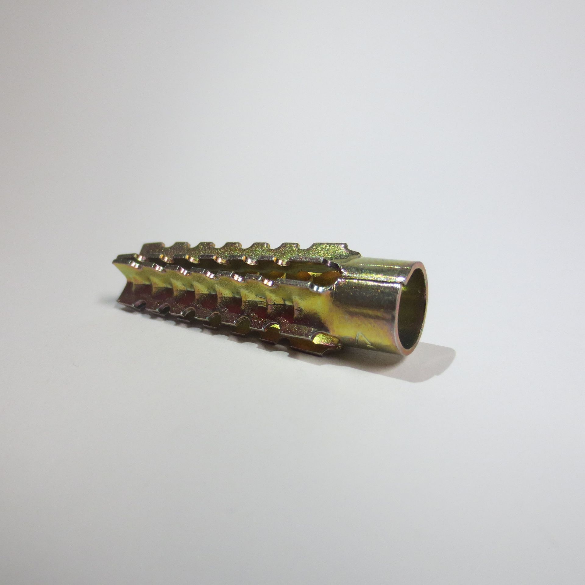 Metallspreizdübel Ø 6 mm - 8 mm
