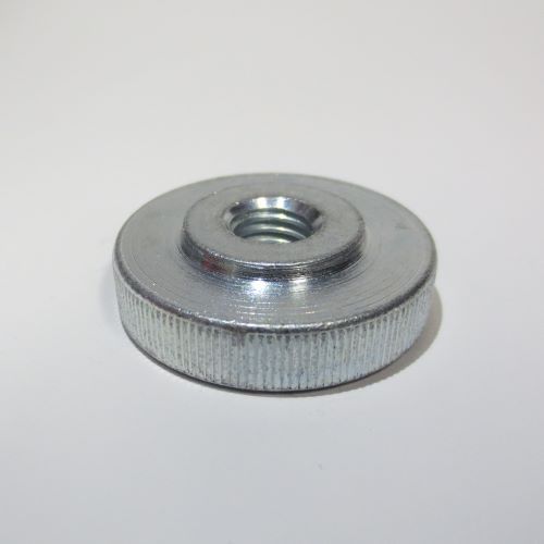 Rändelmutter flache Form, DIN 467
M 3 - M 12, 
in Stahl 5.8 verzinkt, Messing blank, Edelstahl A2 und Poly
(weitere Varianten auf Anfrage)