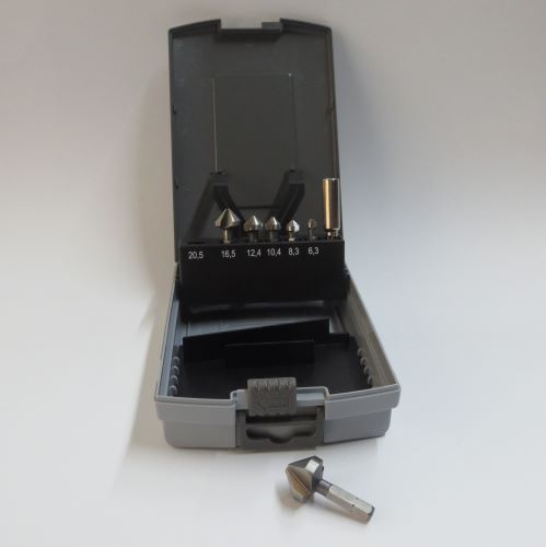 Kegelsenker-Bit-Satz, Kegelsenker 90° mit 1/4