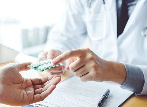 A customer working with a professional in Medicare Advantage insurance in Mission Viejo, CA