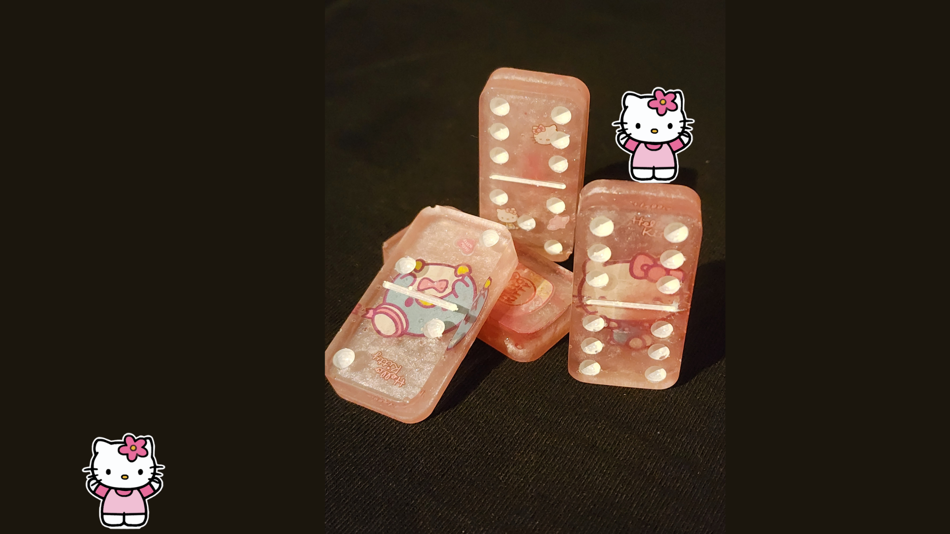 Hello Kitty Dominoes