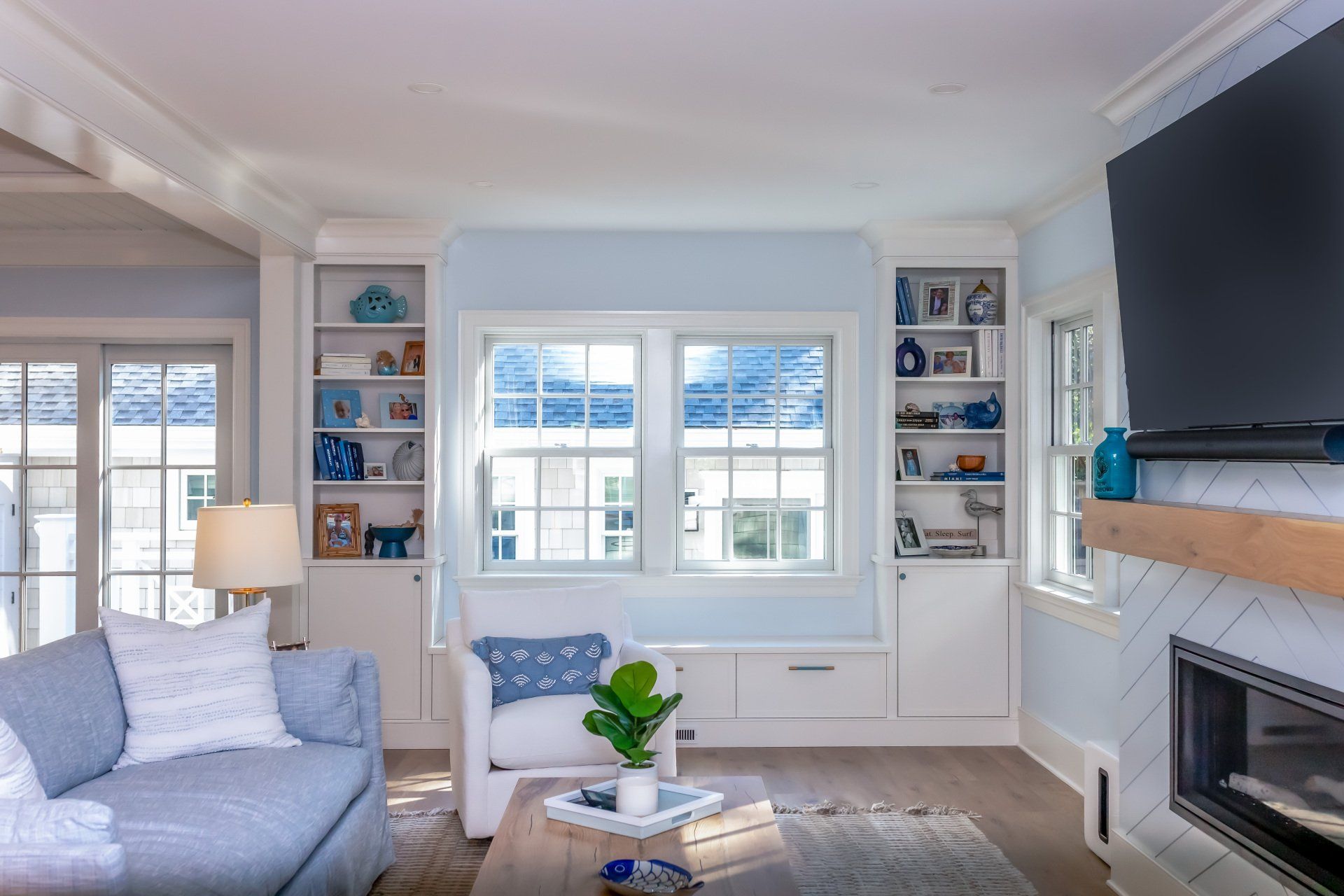 Custom built coastal home Family room
