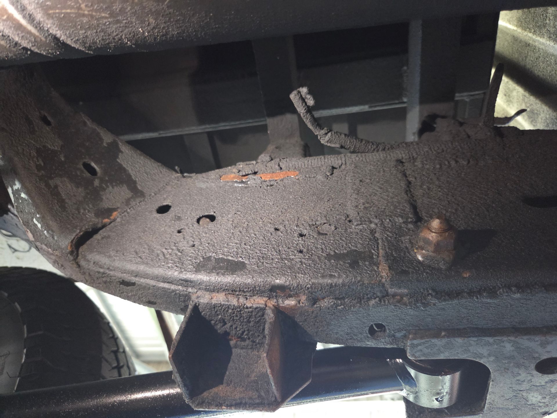 Axle 4WD off road — Bay City Quality Mobile Mechanic In Pialba, QLD