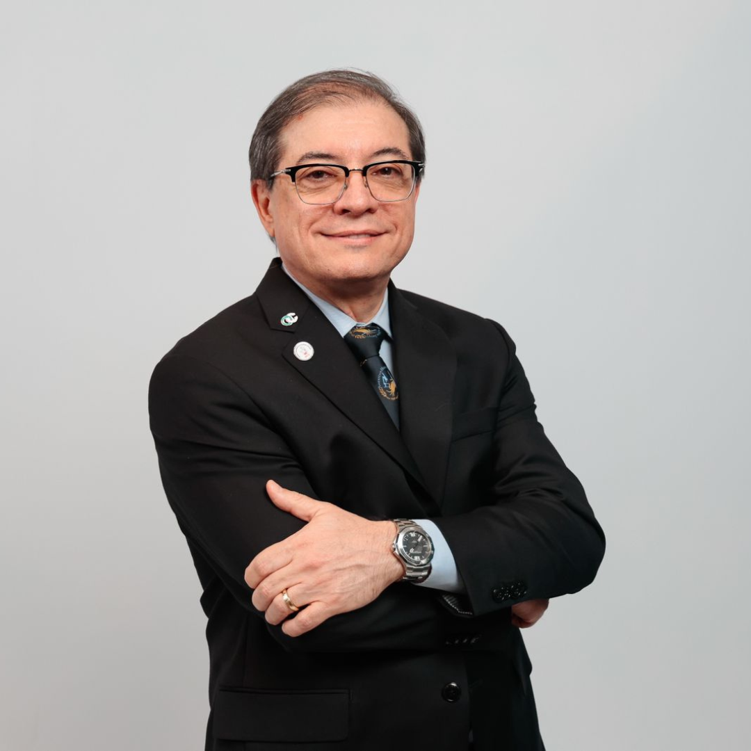 Dr. Erivelto Volpi, referência em ablação de tireoide