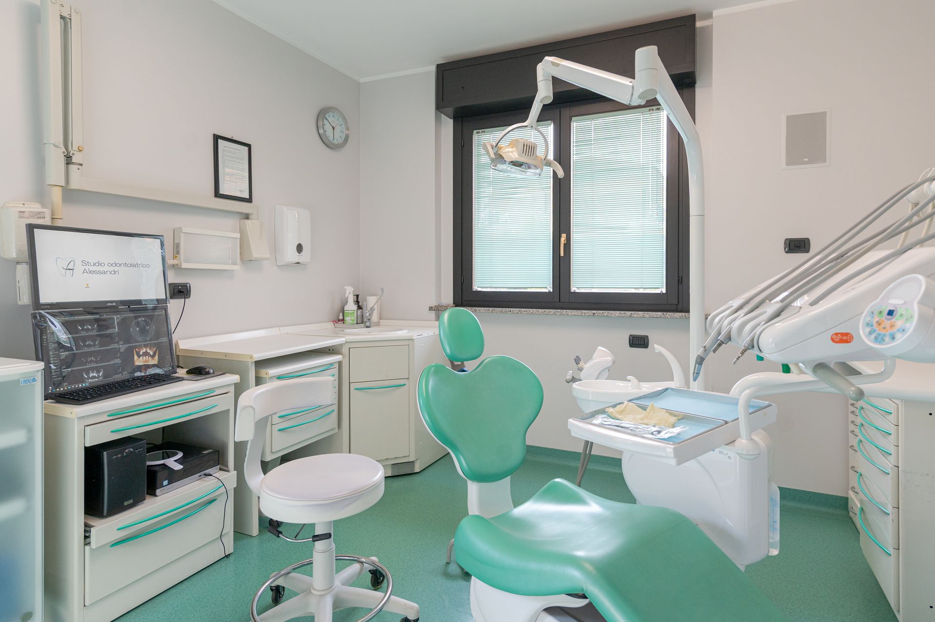 studio dentistico Borgomanero