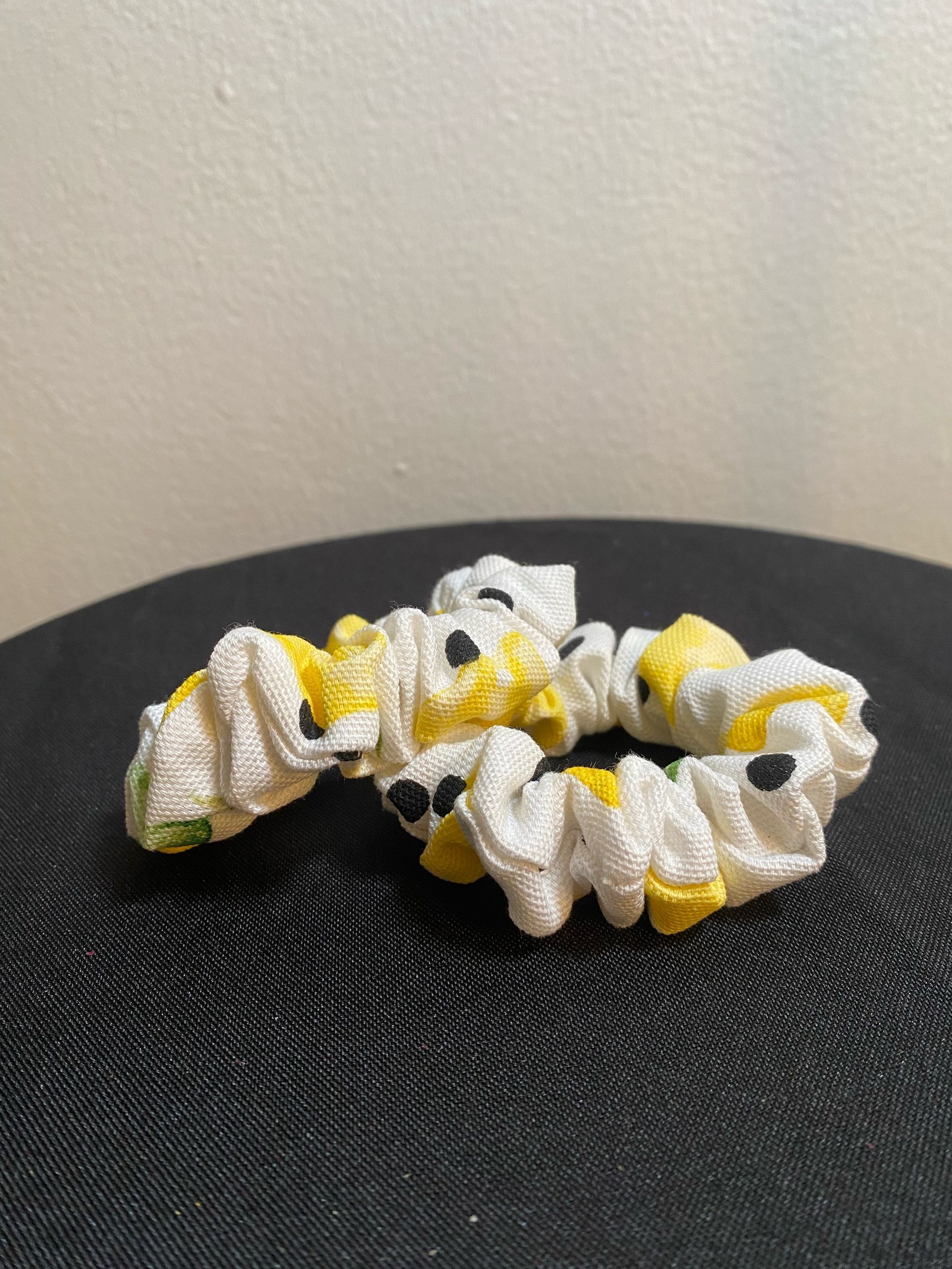 Lemon Scrunchies