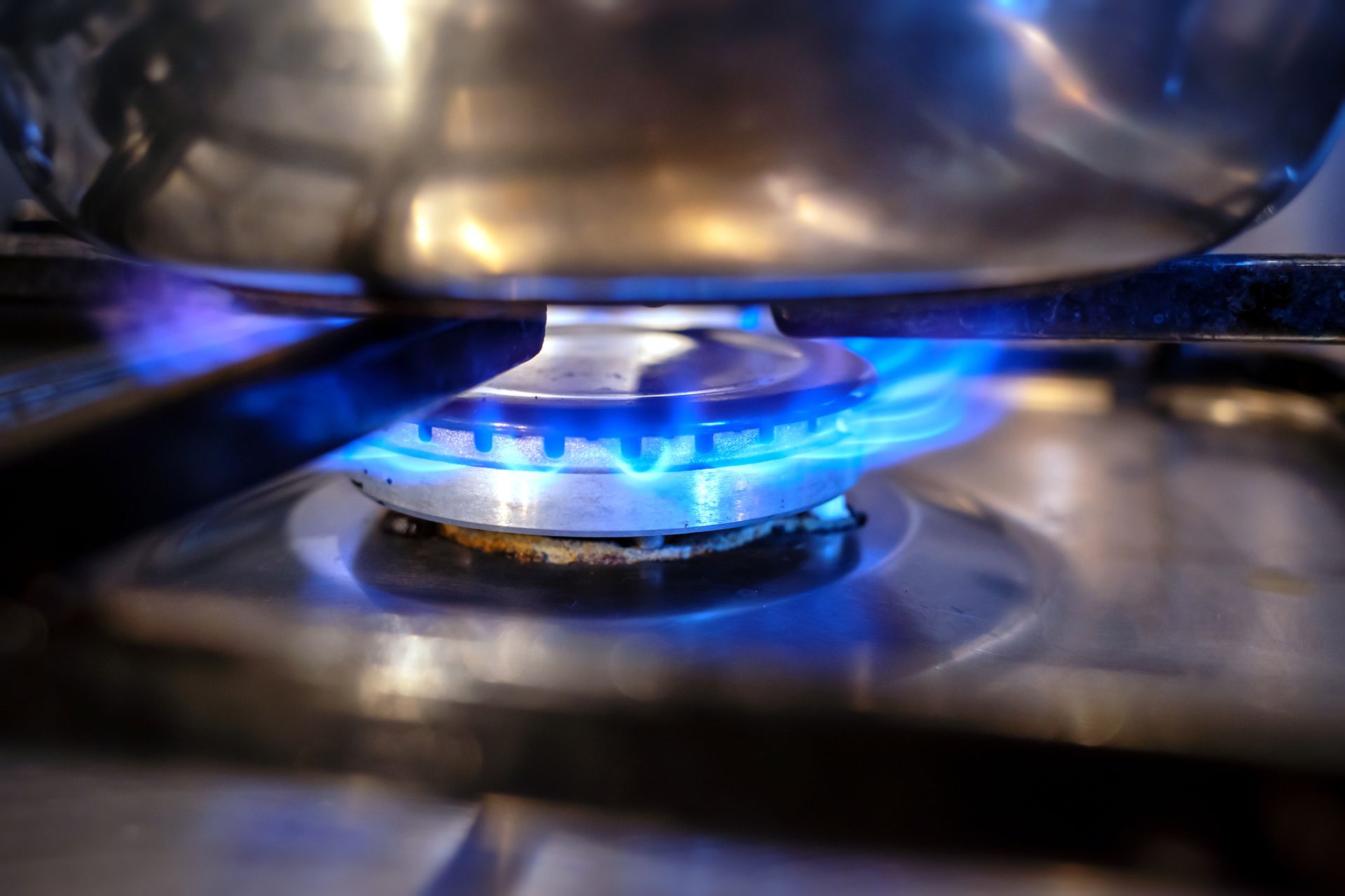 Pot On Gas Flame — Middletown, NY — Blue Flame Propane Pot On Gas Flame — Middletown, NY — Blue Flame Propane