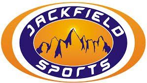 Logo de Jackfield Sports : ovale bleu et orange avec silhouette de montagne et texte blanc.