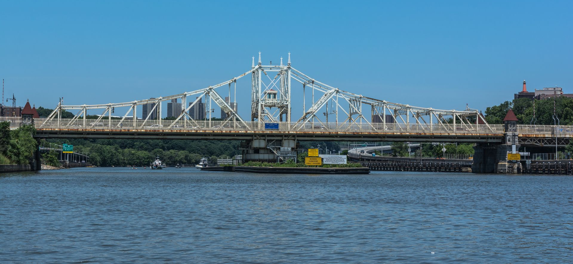 Macombs Dam Bridge