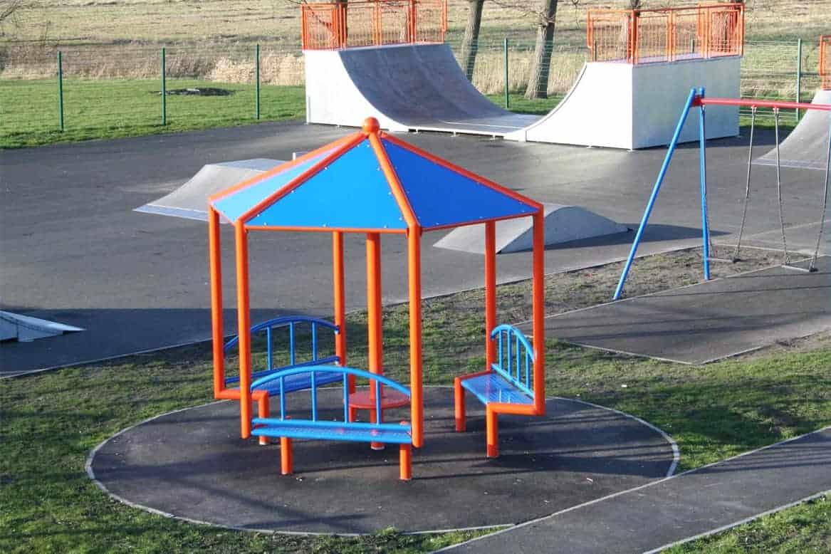 youth shelter blue & orange
