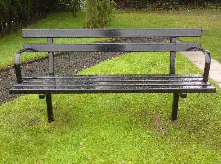 SE09 Bench
