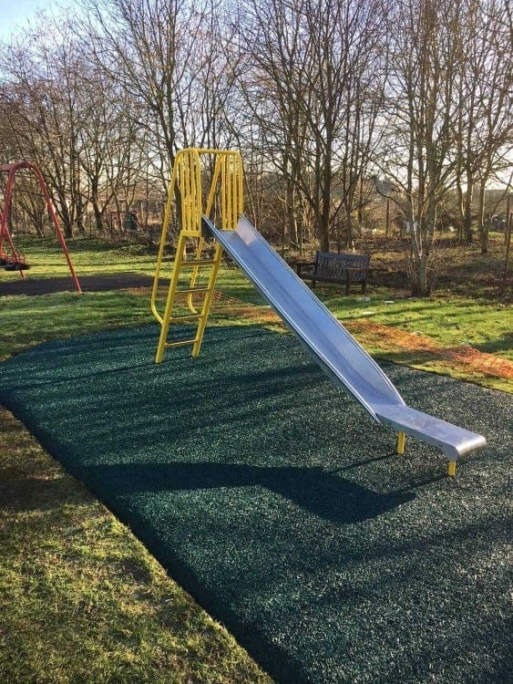 Playgroiund Slide in Large Park