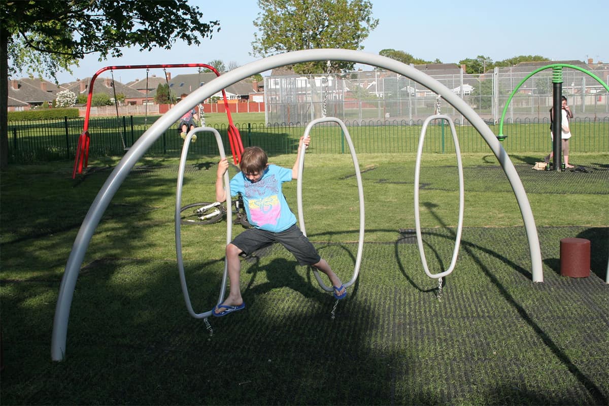 arch trail spin station