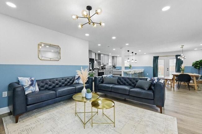 Spacious and Well-Staged Apartment in DFW Metro Area, Tx