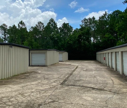 Fenced and gated vehicle storage in Ocean Springs, MS