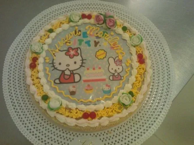 torta hello kitty