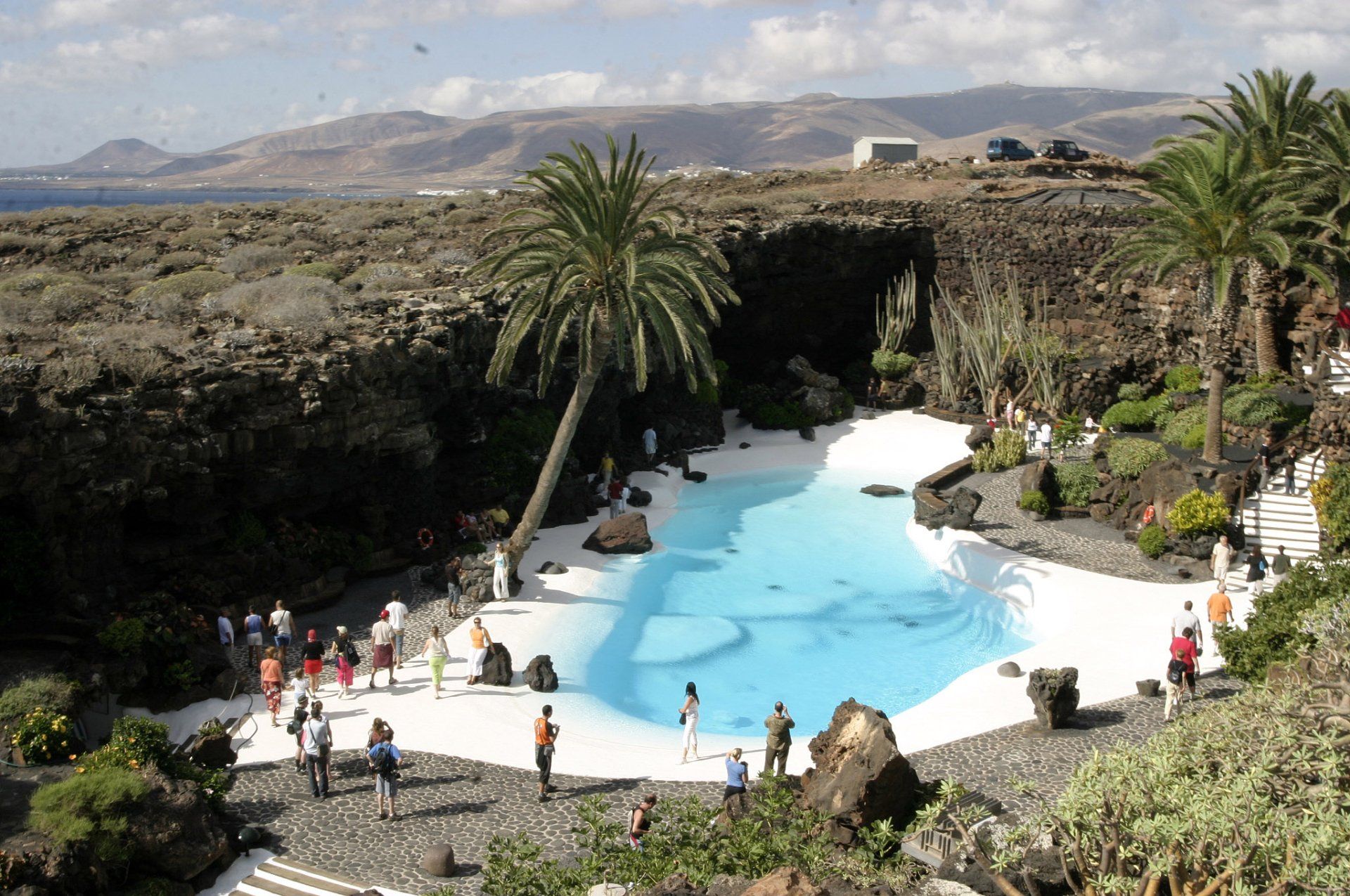 Lanzarote-LosJameosdelAgua-magic-nature-art