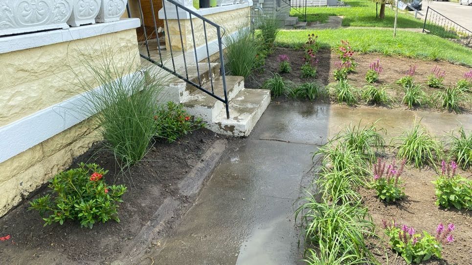 Front yard landscaping services