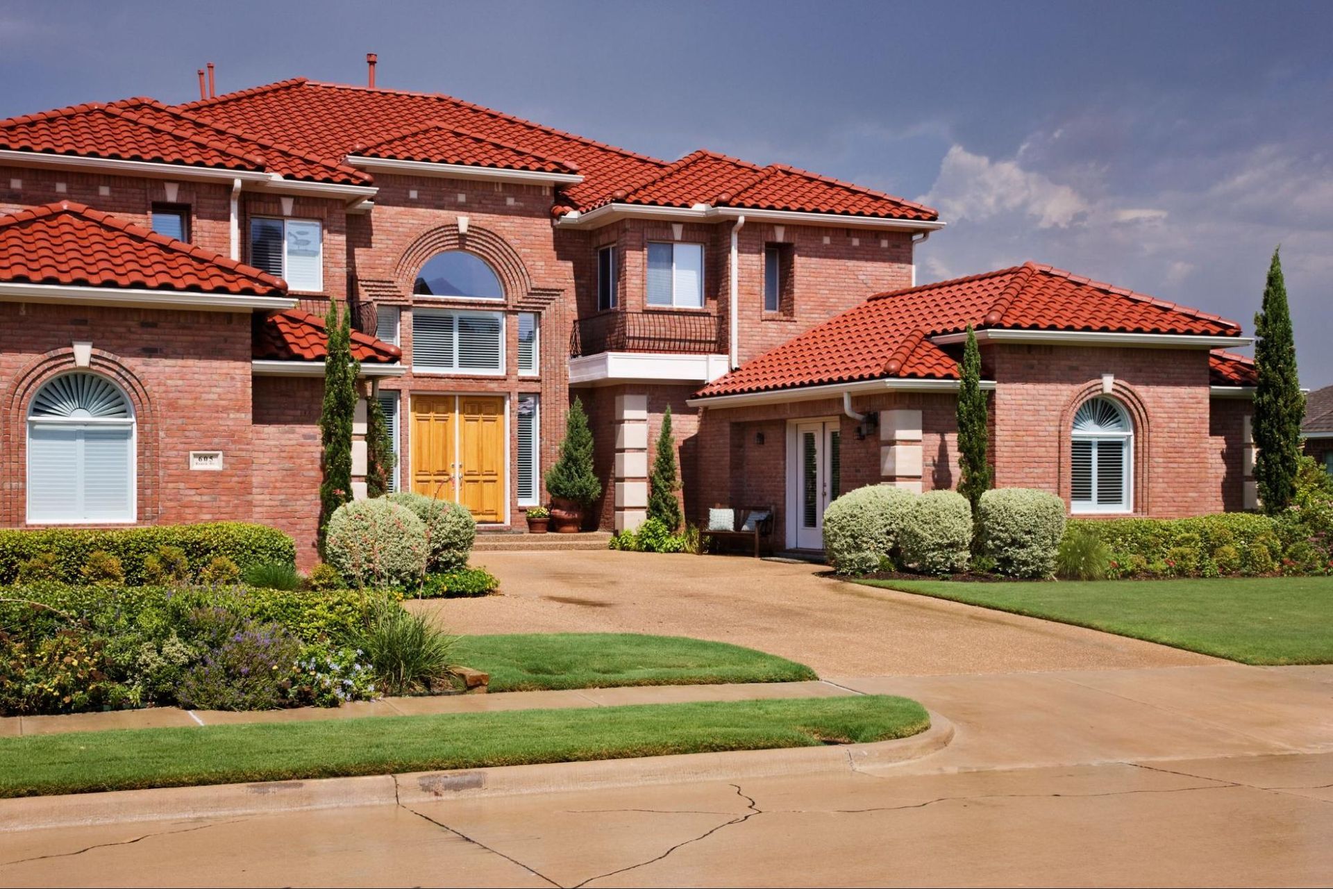 Tuscan-style house