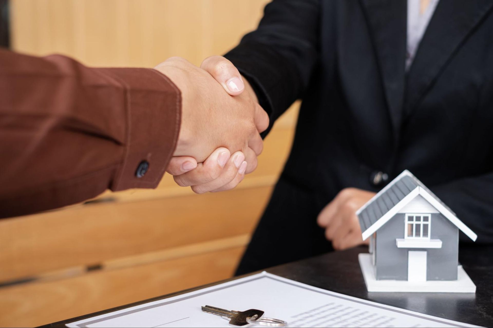 Successful home inspection agreement between client and inspector.