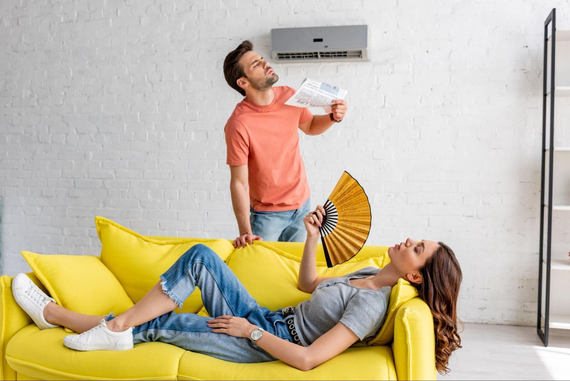 people feeling hot in a room
