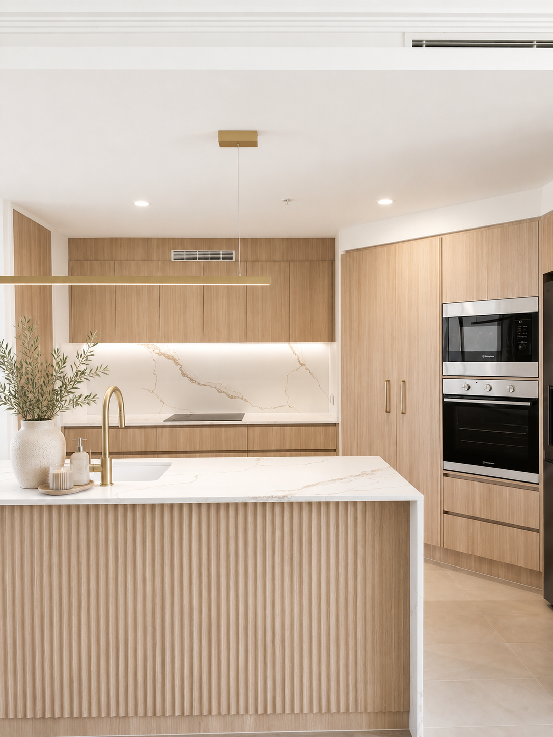 Modern Light-wood Kitchen With Island, White Marble Counters — Reynolds Built In Moffat Beach, QLD