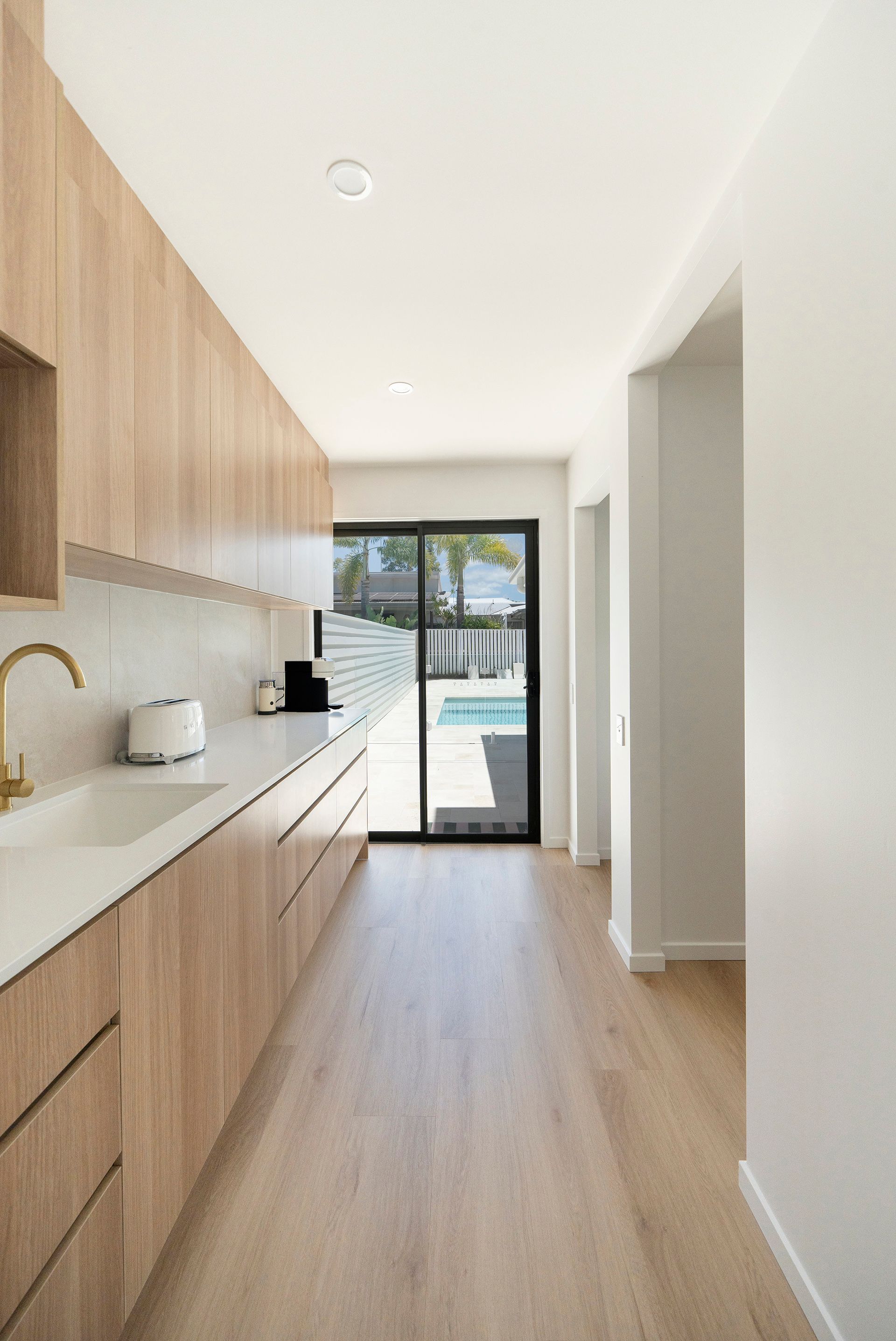 Modern Bathroom With Wooden Vanity, Round Sink, Glass Shower — Reynolds Built In Mooloolaba, QLD