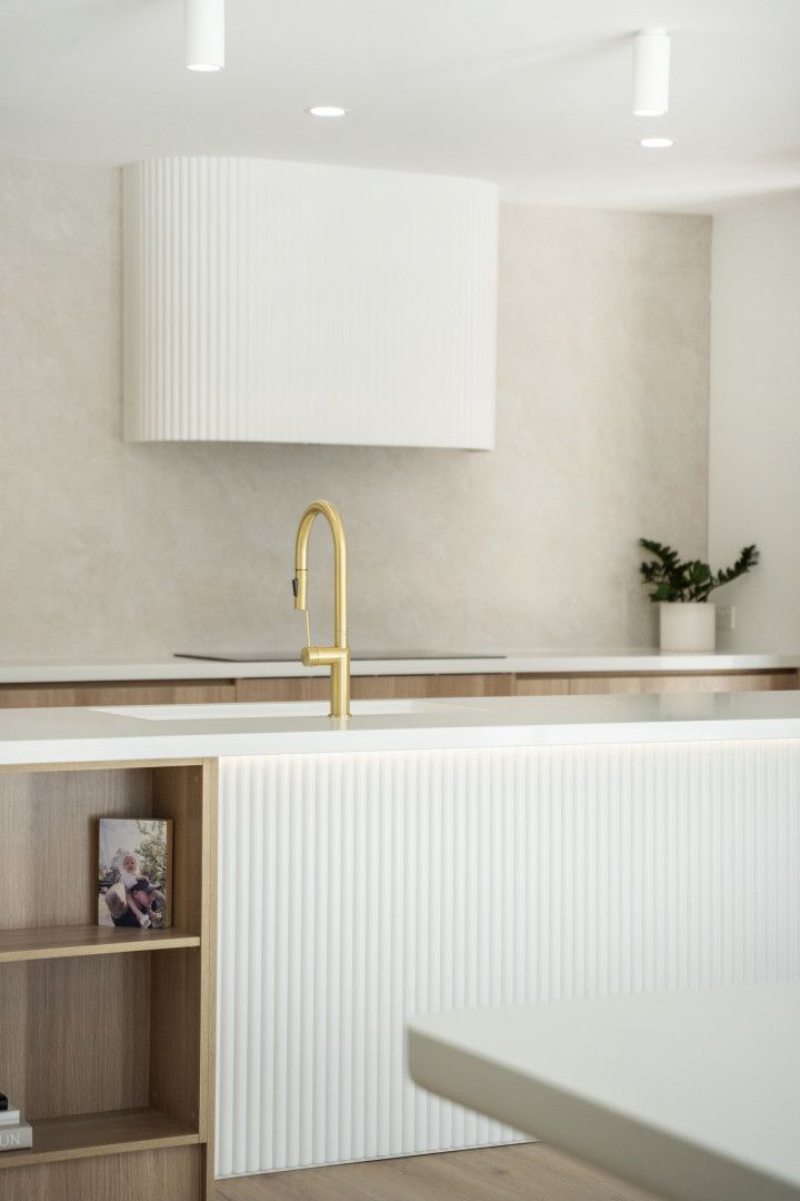 Modern Kitchen — Reynolds Built in Moffat Beach, QLD