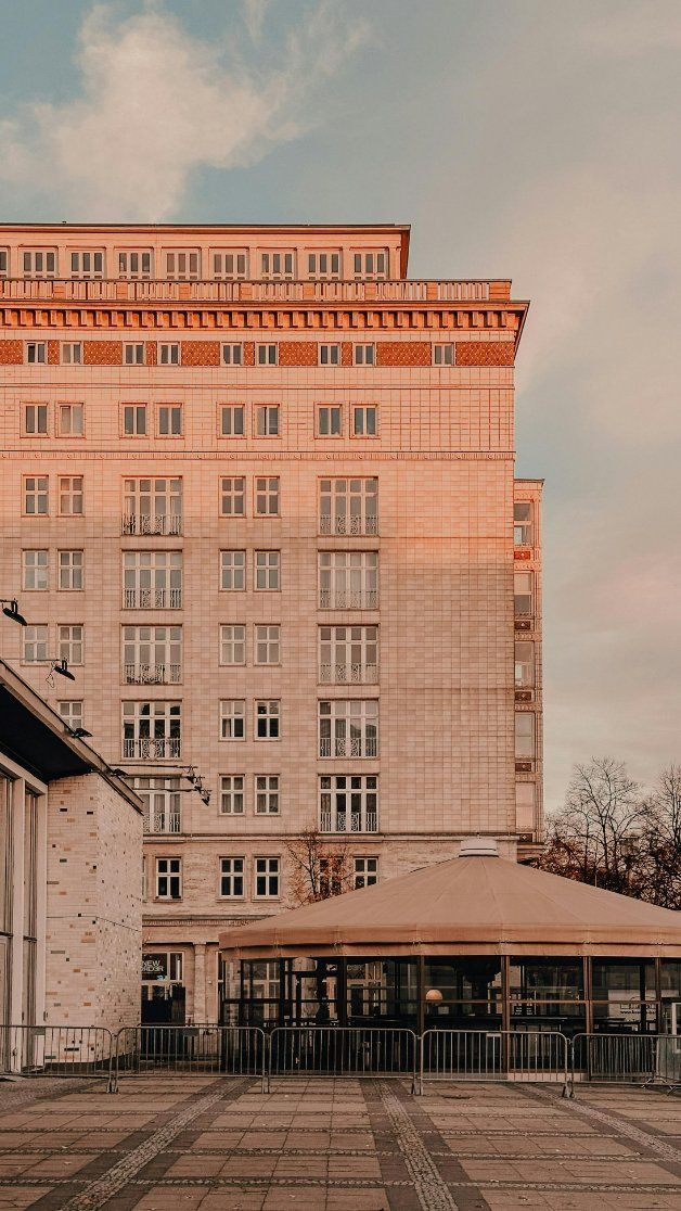 Tall Peach-colored Building — Reynolds Built In Sunshine Coast, QLD