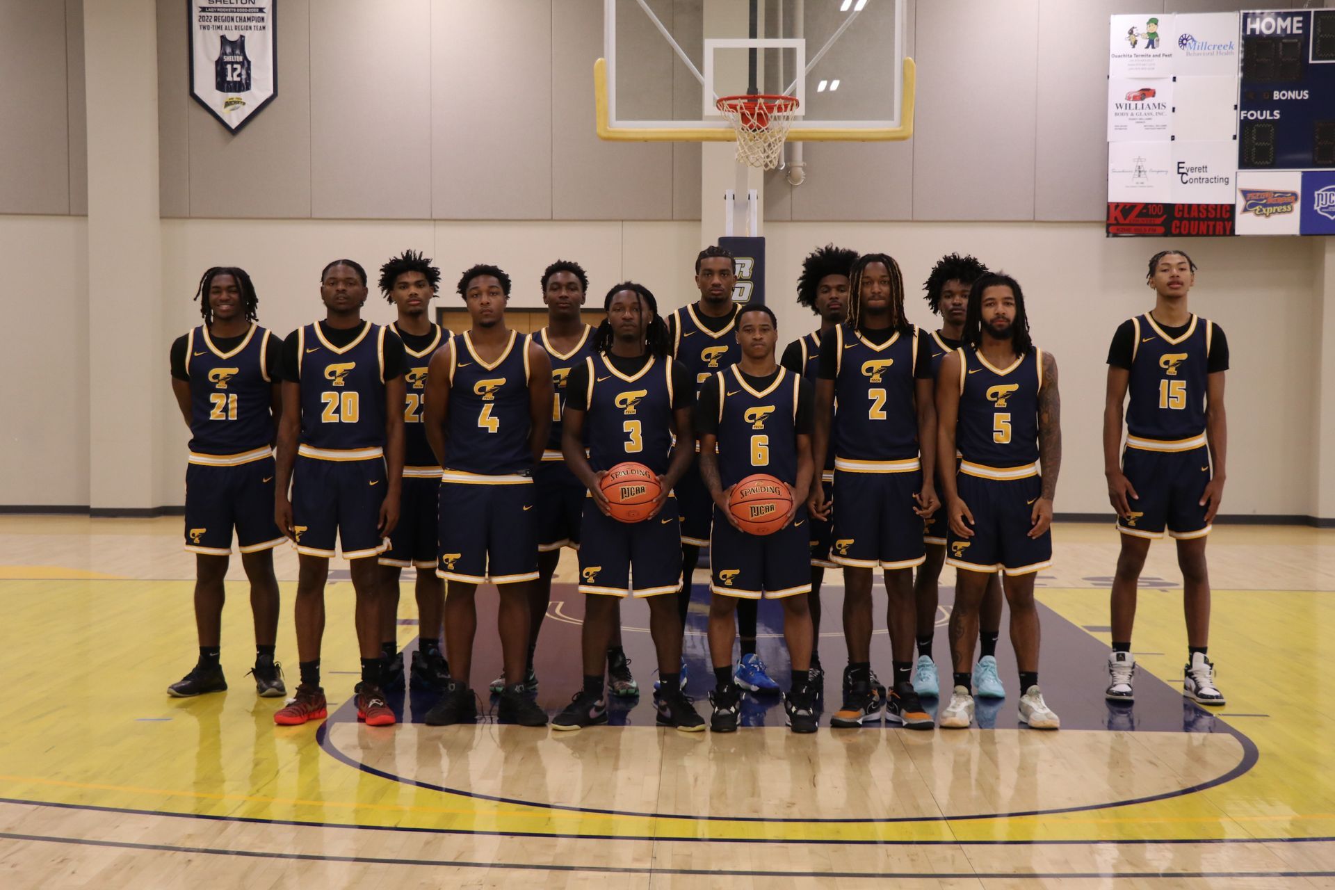 Men's Basketball