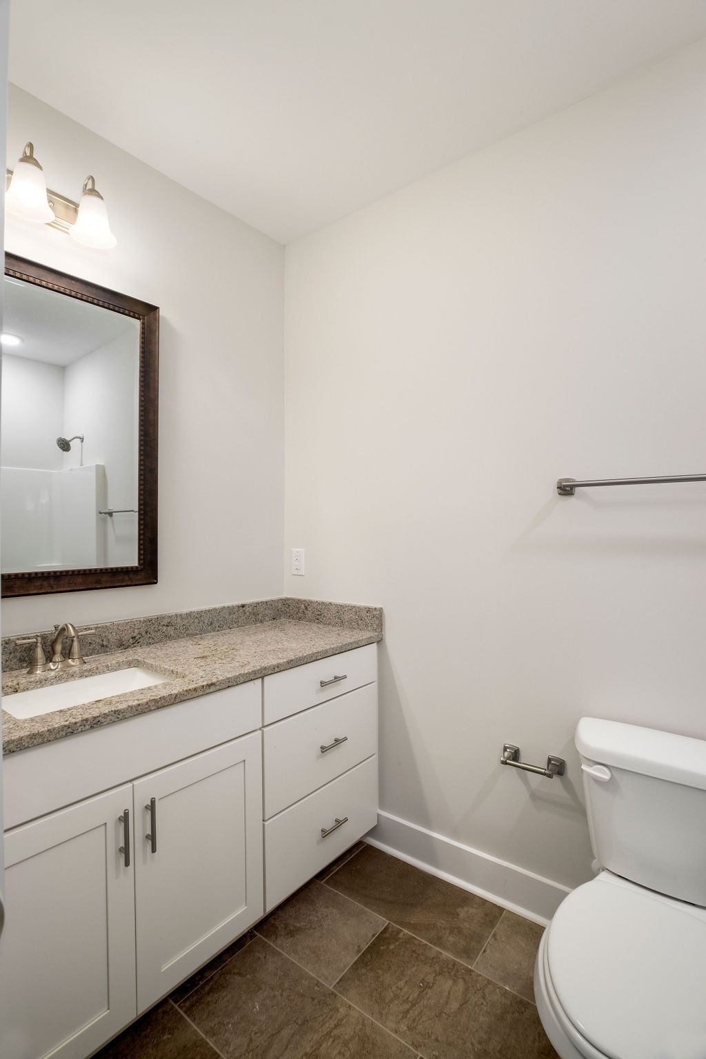 garretts place bathroom 2