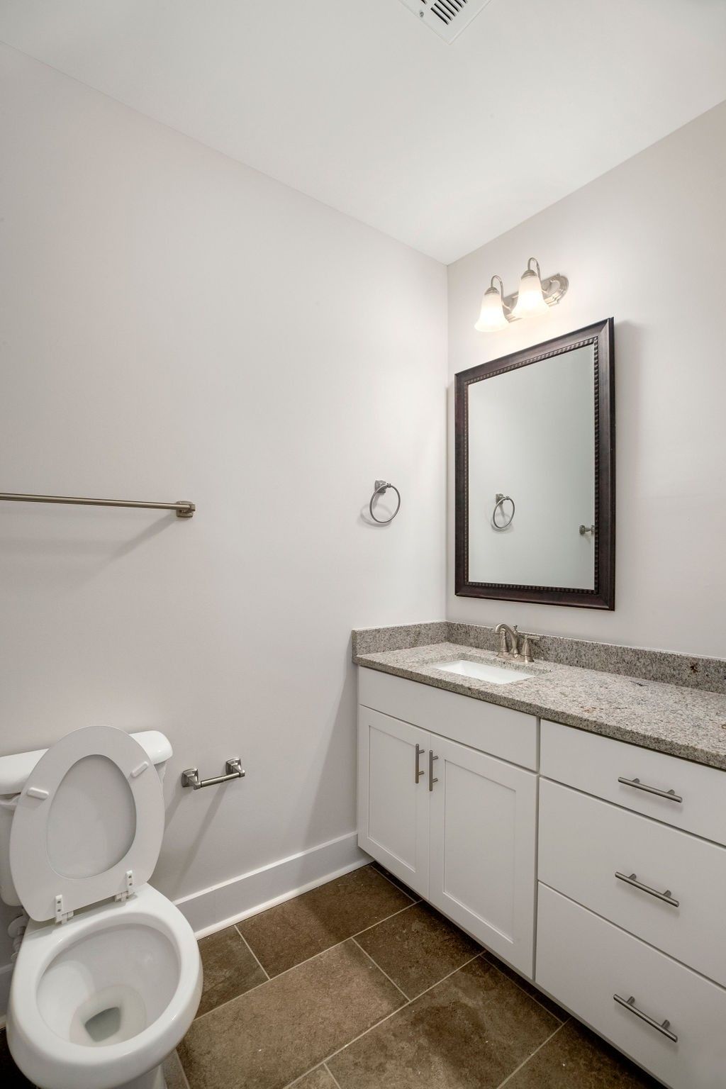 garretts place bathroom