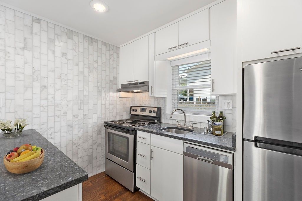 little henry kitchen