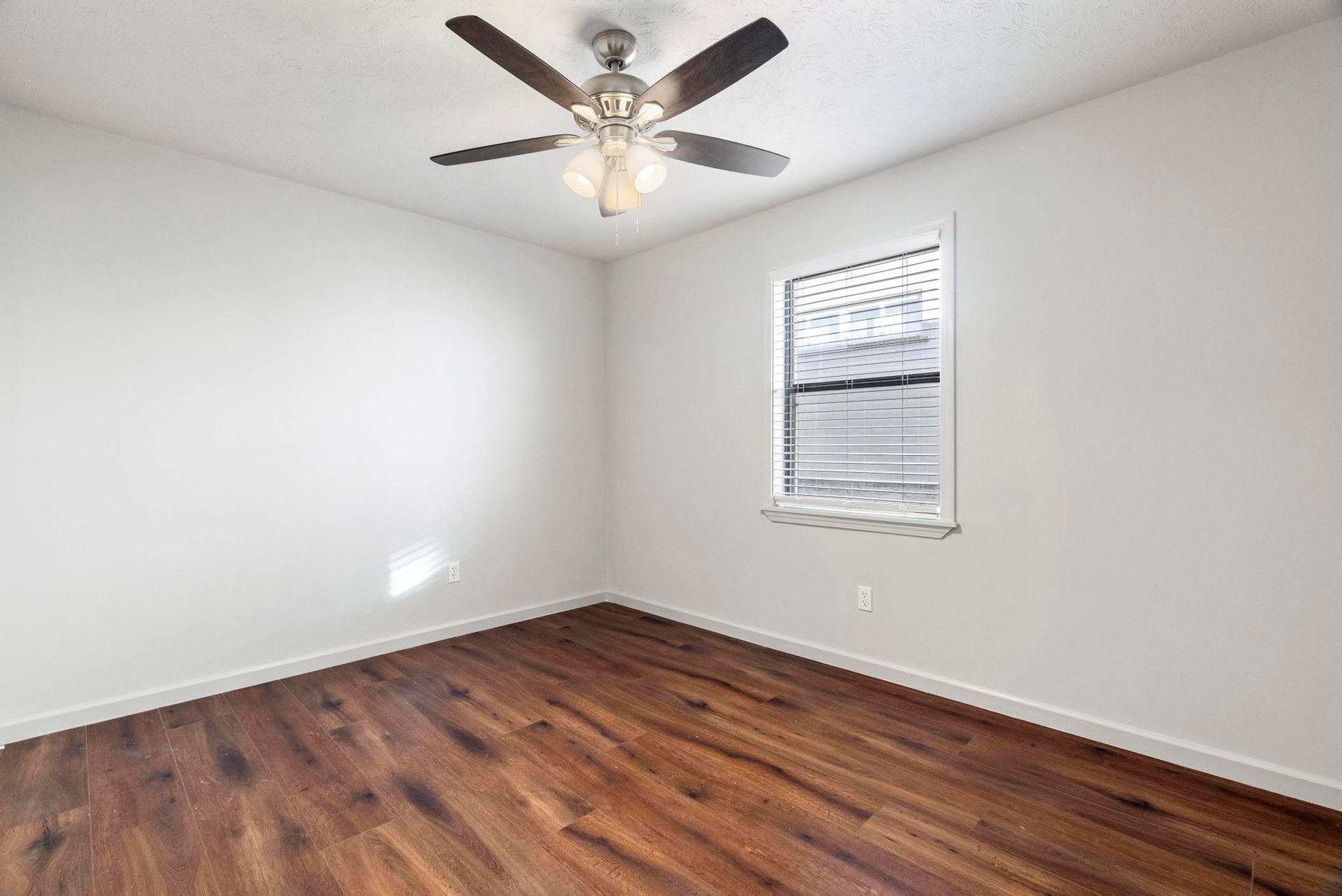 walker ii bedroom