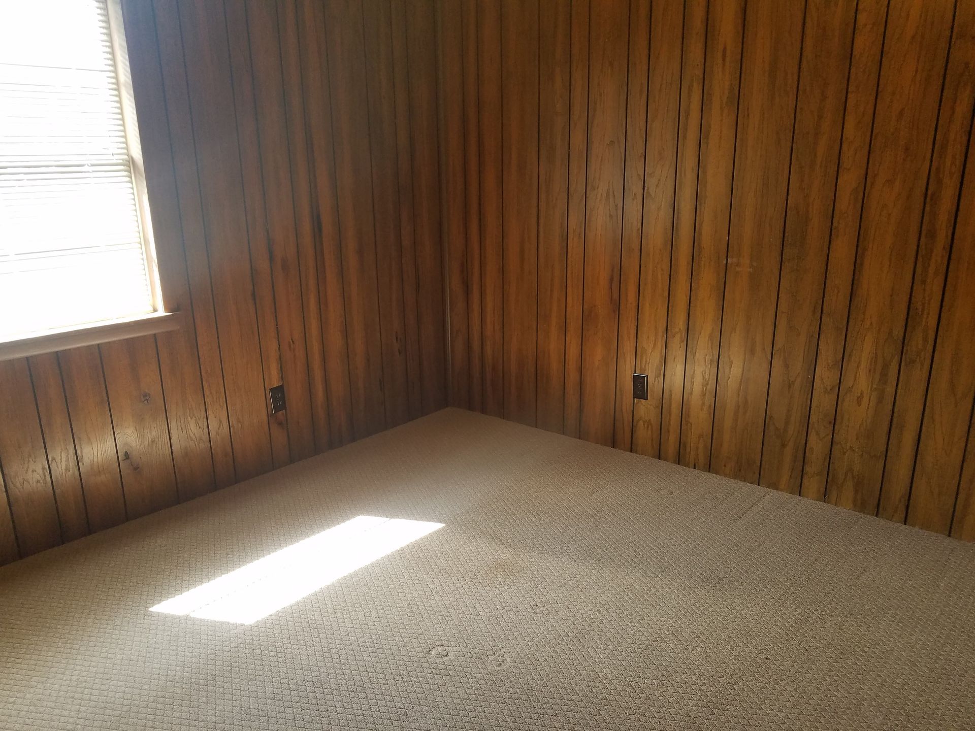 walker i standard unfurnished