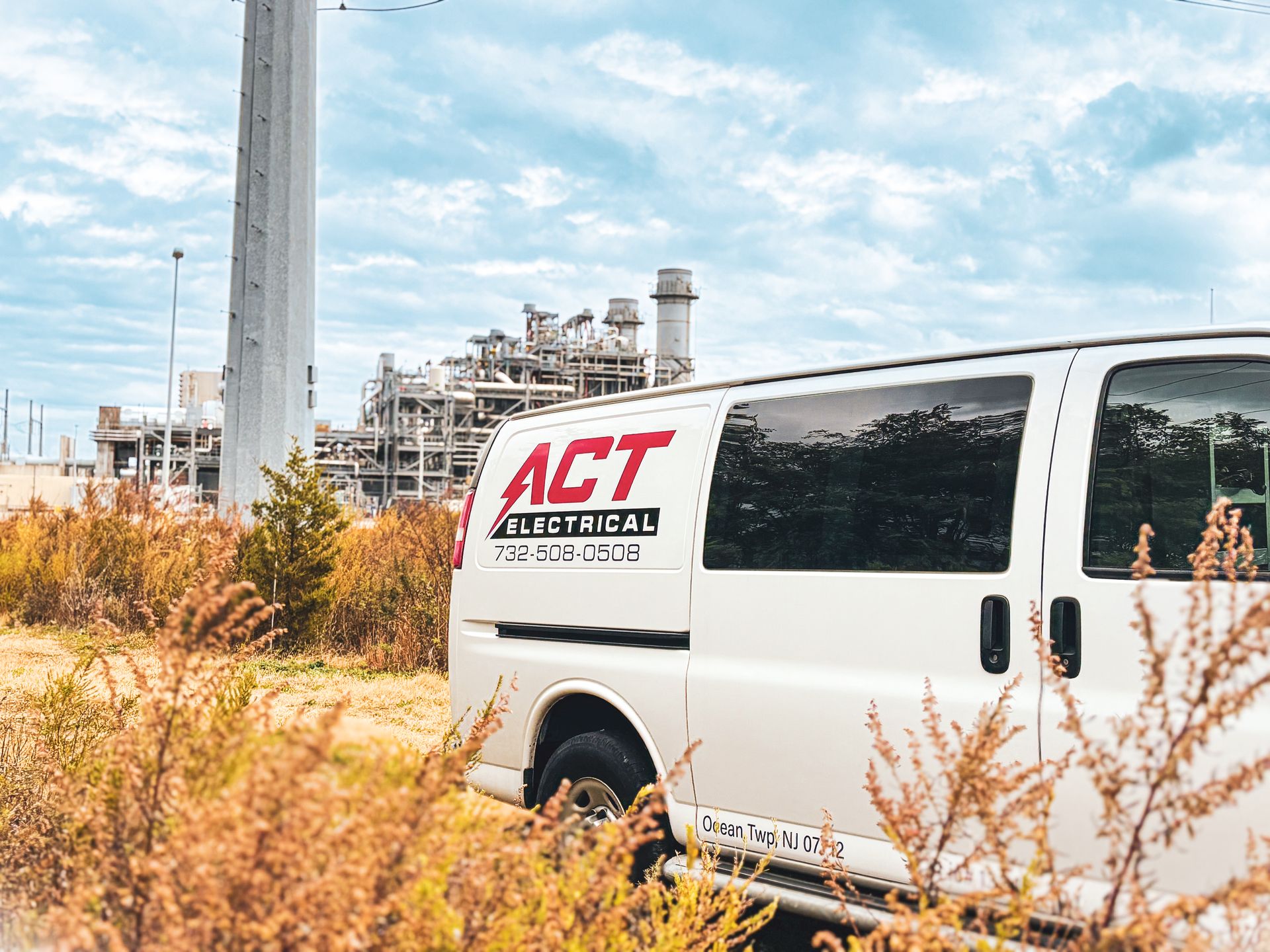 ACT Electrical Contracting crew on a New Jersey jobsite