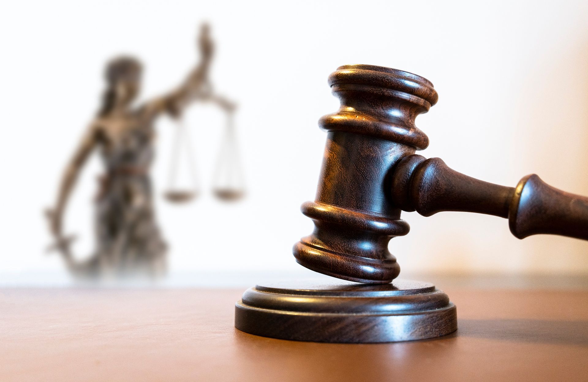 Justice hammer or gravel