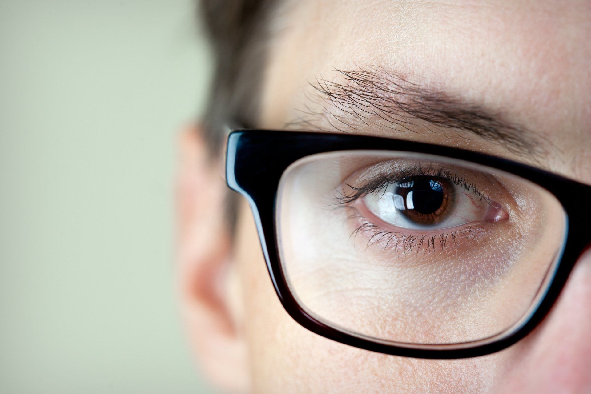 Eyeball and Glasses — Kentucky and Tennessee — Calvert Ophthalmology Center