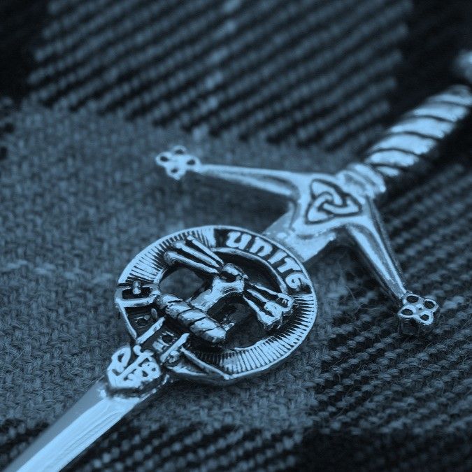 Authentic Kilt pins and cufflinks