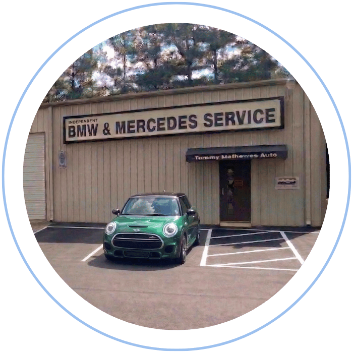 MINI Cooper parked in front of Tommy Mathewes Auto Repair