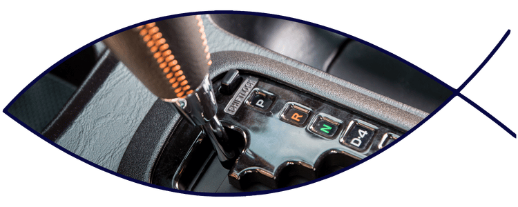Automatic transmission gear selector in vehicle