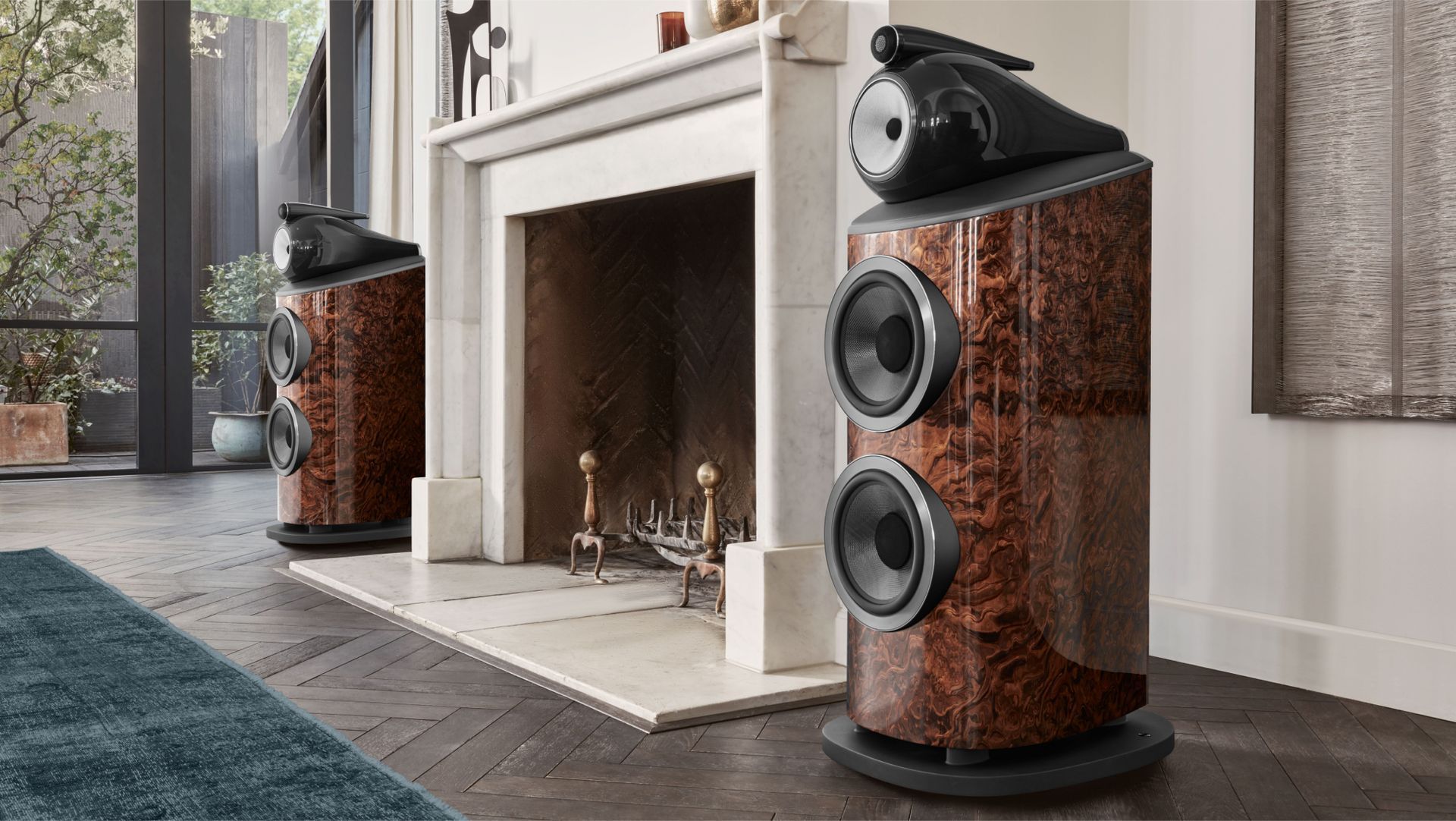 Bowers & Wilkins Speakers